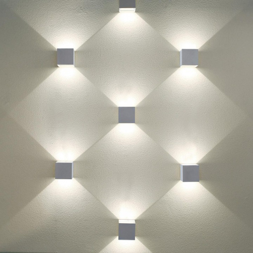 Накладной светильник Elektrostandard Winner a038410 фото Накладной светильник Elektrostandard Winner a038410. Фото №2