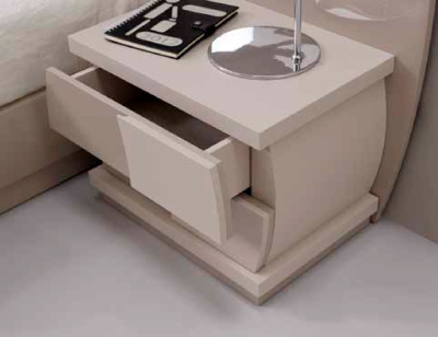 Прикроватная тумба FLY 731 фото Прикроватная тумба FLY 731. Фото