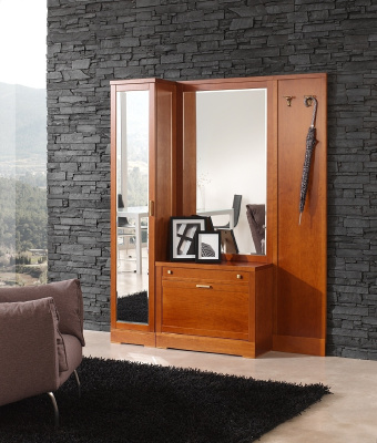 Вешалка 329.000. Фото