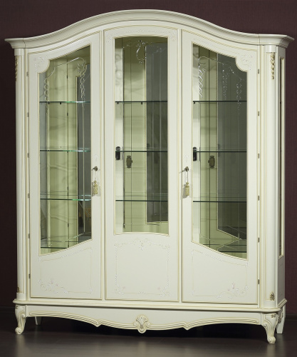 Витрина 3-х дверная Парма 11-02. Фото №1